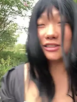 Fengbaby-555 online show from September 17, 2025, 6:26 am