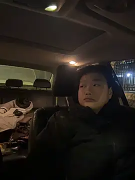 Snapshot of Fengbaby-555 chatting on December 22, 2025, 10:56 am Fengbaby-555 online show from December 22, 2025, 10:56 am