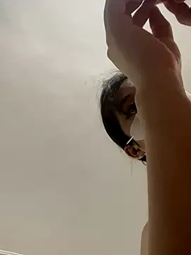 Newpussy at strip online show from September 20, 2025, 12:17 pm