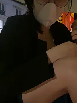 Newpussy at strip online show from October 31, 2025, 12:17 pm