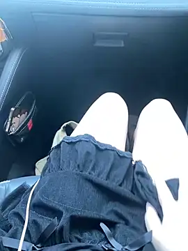 Newpussy at strip online show from November 21, 2025, 6:34 am