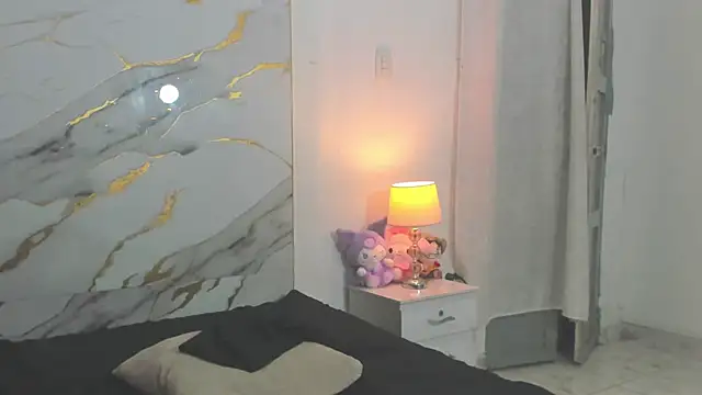 Snapshot of johan_miller0 chatting on November 7, 2025, 3:50 am johan miller0 online show from November 7, 2025, 3:50 am