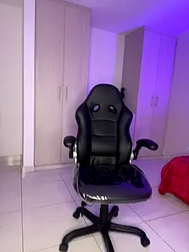 SofiaLust Eup online show from October 26, 2025, 3:56 am