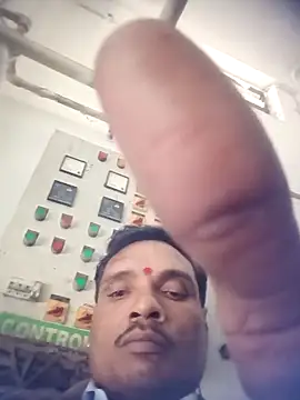 8133vaibhavh online show from December 5, 2025, 5:49 am