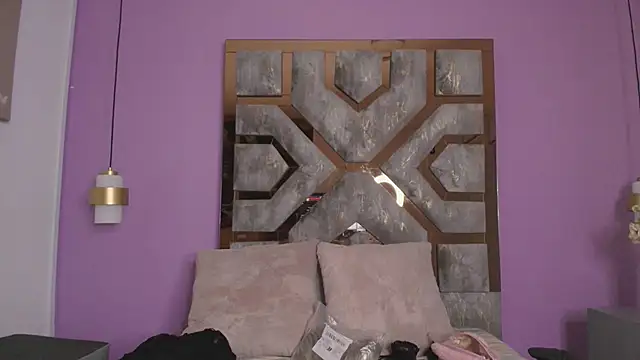 Snapshot of Electra_Gosselin chatting on October 20, 2025, 12:05 pm Electra Gosselin online show from October 20, 2025, 12:05 pm