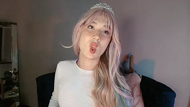 Snapshot of Electra_Gosselin chatting on November 13, 2025, 4:11 am Electra Gosselin online show from November 13, 2025, 4:11 am