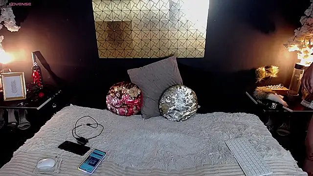 Snapshot of kinky_momm chatting on January 7, 2026, 3:14 pm kinky momm online show from January 7, 2026, 3:14 pm