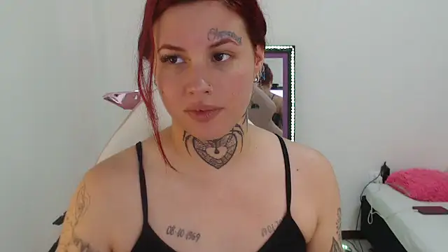 Snapshot of Maddy_Vicius19 chatting on October 6, 2025, 8:50 pm Maddy Vicius19 online show from October 6, 2025, 8:50 pm