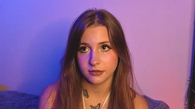 LoveSeekins online show from October 18, 2025, 7:36 pm