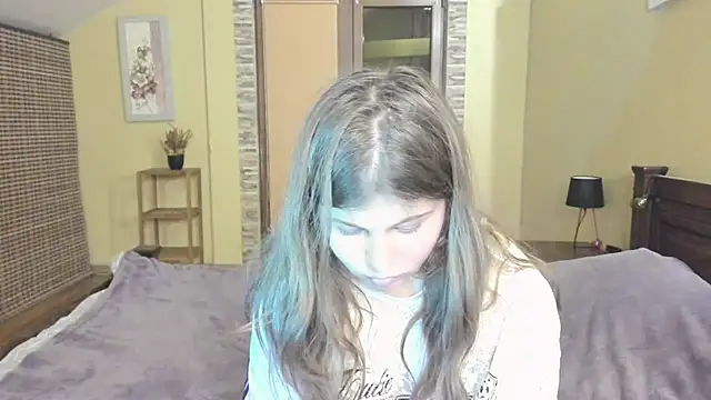 Lilly Jess online show from October 18, 2025, 6:41 pm