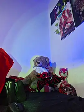 Snapshot of carolinerue chatting on January 17, 2026, 11:04 am carolinerue online show from January 17, 2026, 11:04 am