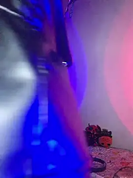 Snapshot of carolinerue chatting on February 21, 2026, 4:02 am carolinerue online show from February 21, 2026, 4:02 am