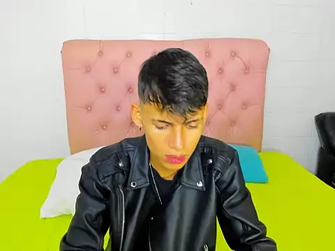 Snapshot of asbeell_grigory chatting on September 29, 2025, 8:13 pm asbeell grigory online show from September 29, 2025, 8:13 pm