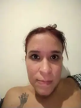 Snapshot of Teffy_Cute_ chatting on September 18, 2025, 1:51 am Teffy Cute online show from September 18, 2025, 1:51 am