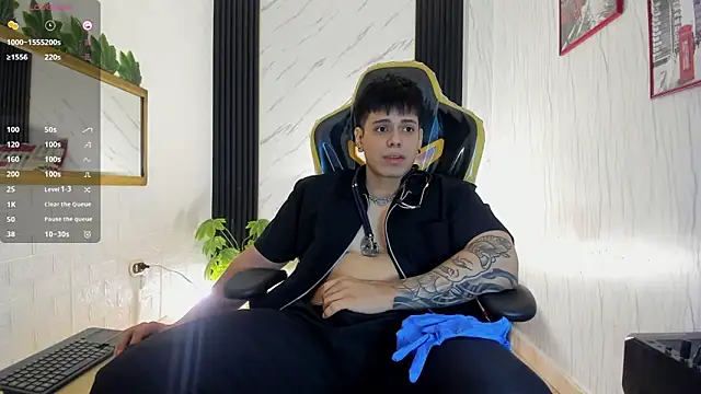 Snapshot of xKevyn chatting on October 30, 2025, 12:39 pm xKevyn online show from October 30, 2025, 12:39 pm