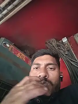 Snapshot of hotbabaji12 chatting on November 21, 2025, 4:11 am hotbabaji12 online show from November 21, 2025, 4:11 am