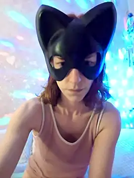 SecretIna online show from May 25, 2026, 7:42 pm