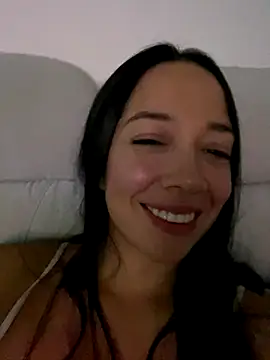 gaby wild fire online show from October 6, 2025, 2:42 am