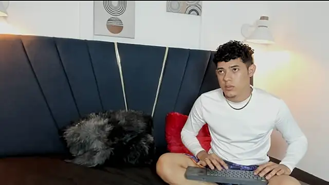 ryan cum23 online show from October 31, 2025, 3:40 am