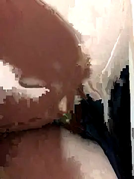 luzmelzinha online show from September 28, 2025, 1:49 pm