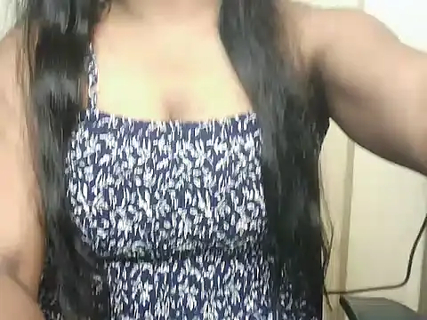 Snapshot of Miss_Virgingirl04 chatting on October 19, 2025, 5:41 am Miss Virgingirl04 online show from October 19, 2025, 5:41 am