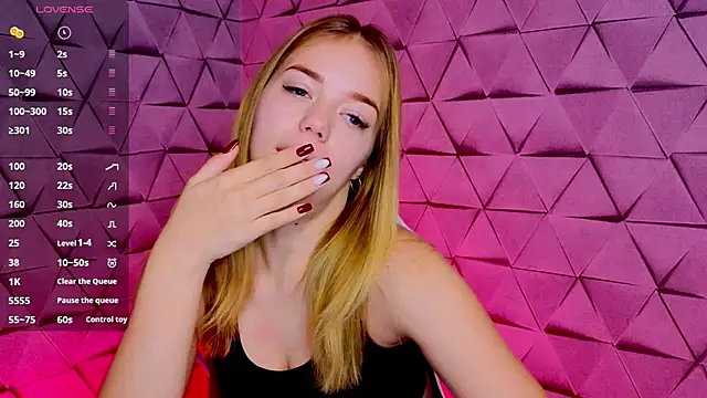 SofieSin online show from October 10, 2025, 12:53 am
