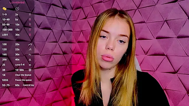 SofieSin online show from October 11, 2025, 12:10 am