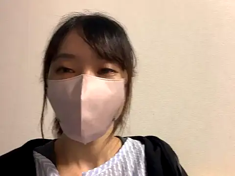 Snapshot of ituki_0415 chatting on October 19, 2025, 5:46 pm ituki 0415 online show from October 19, 2025, 5:46 pm