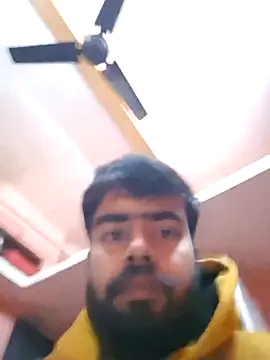 soniriyaa010101 online show from December 20, 2025, 2:57 pm