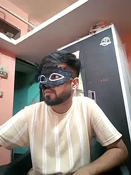 soniriyaa010101 online show from March 13, 2026, 8:48 pm