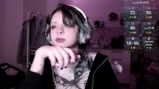 Snapshot of Alice_Zev chatting on February 10, 2026, 2:26 am Alice Zev online show from February 10, 2026, 2:26 am