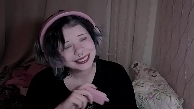 Snapshot of Alice_Zev chatting on March 1, 2026, 12:34 am Alice Zev online show from March 1, 2026, 12:34 am