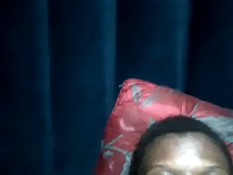 Snapshot of zwizwih chatting on September 14, 2025, 4:39 pm zwizwih online show from September 14, 2025, 4:39 pm