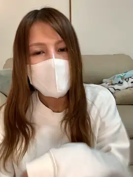 Snapshot of -Hikari-00- chatting on February 10, 2026, 12:59 am -Hikari-00- online show from February 10, 2026, 12:59 am