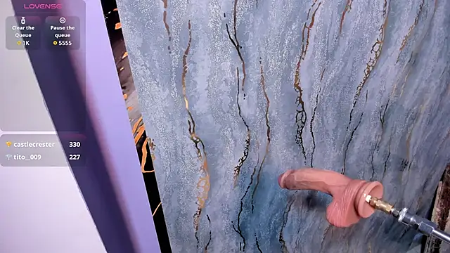 mia cataleiya online show from October 12, 2025, 11:42 am