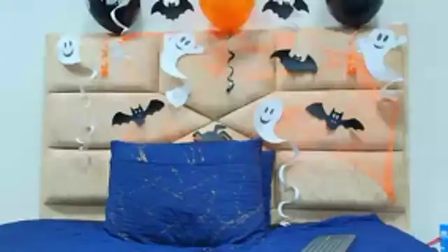 Snapshot of Angell_cooper chatting on October 29, 2025, 3:03 pm Angell cooper online show from October 29, 2025, 3:03 pm