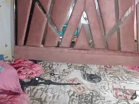 amijacobs online show from April 4, 2026, 7:28 am