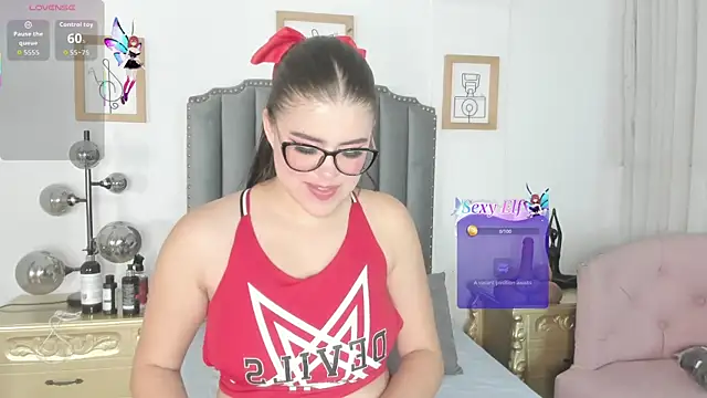 Snapshot of michell_blakke chatting on February 8, 2026, 2:37 am michell blakke online show from February 8, 2026, 2:37 am