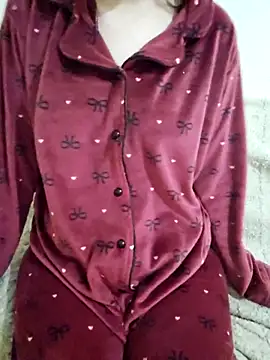 Snapshot of Lamya-dalo3a chatting on February 25, 2026, 10:41 pm Lamya-dalo3a online show from February 25, 2026, 10:41 pm