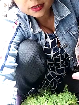 Snapshot of Hot-Pooja25 chatting on February 2, 2026, 5:28 am Hot-Pooja25 online show from February 2, 2026, 5:28 am