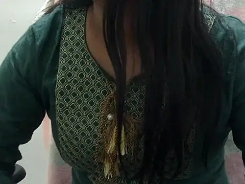 Snapshot of kannu_sexy chatting on March 14, 2026, 5:29 pm kannu sexy online show from March 14, 2026, 5:29 pm