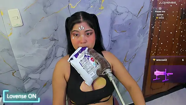 Snapshot of mysticlatina1 chatting on January 8, 2026, 7:27 pm mysticlatina1 online show from January 8, 2026, 7:27 pm