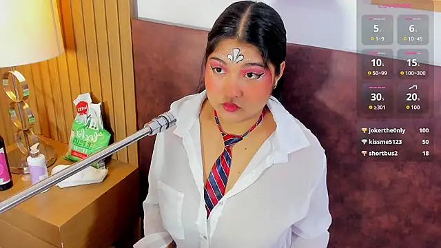 Snapshot of mysticlatina1 chatting on February 1, 2026, 11:53 am mysticlatina1 online show from February 1, 2026, 11:53 am