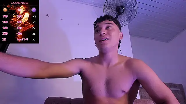 Austin Cardieff  online show from October 14, 2025, 8:53 pm