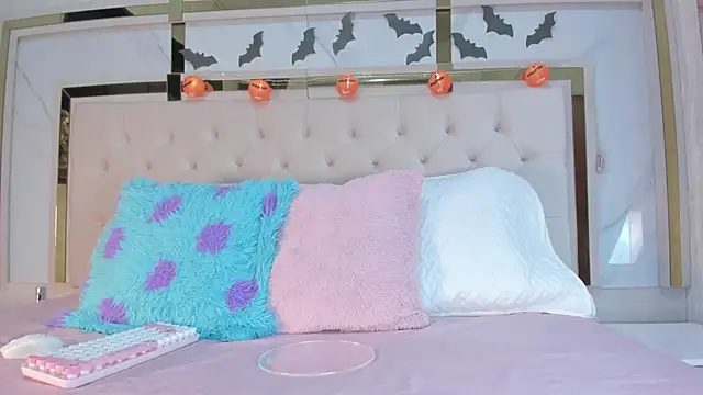 Cameron Hearts online show from October 16, 2025, 12:28 pm