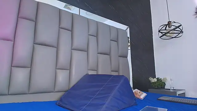 Snapshot of kissme_luna chatting on January 14, 2026, 6:57 pm kissme luna online show from January 14, 2026, 6:57 pm