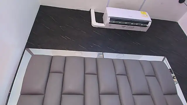 Snapshot of kissme_luna chatting on February 13, 2026, 7:10 pm kissme luna online show from February 13, 2026, 7:10 pm