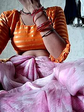 Snapshot of Aasha_devi05 chatting on September 11, 2025, 8:14 am Aasha devi05 online show from September 11, 2025, 8:14 am