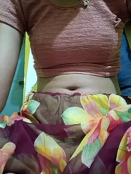 Snapshot of Aasha_devi05 chatting on September 15, 2025, 11:05 pm Aasha devi05 online show from September 15, 2025, 11:05 pm