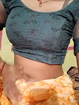 Snapshot of Aasha_devi05 chatting on October 3, 2025, 9:45 pm Aasha devi05 online show from October 3, 2025, 9:45 pm